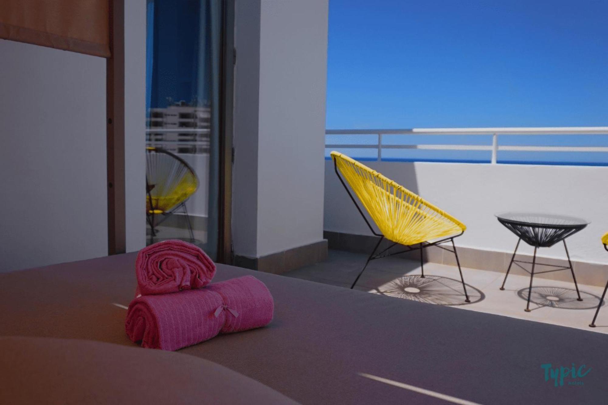 Hotel Apartamentos Marina Playa - Adults Only San Antonio Abad Exterior foto