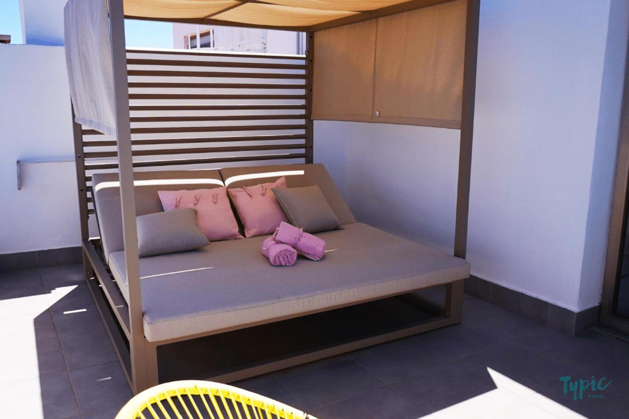 Hotel Apartamentos Marina Playa - Adults Only San Antonio Abad Exterior foto